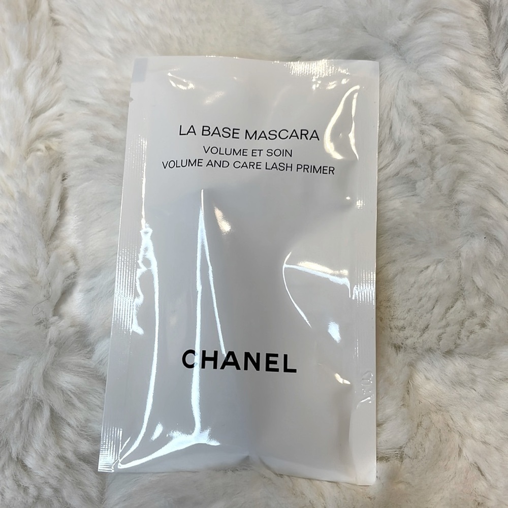 🔥NEW🔥 CHANEL La Base Mascara - Primer - Picture 2 of 3